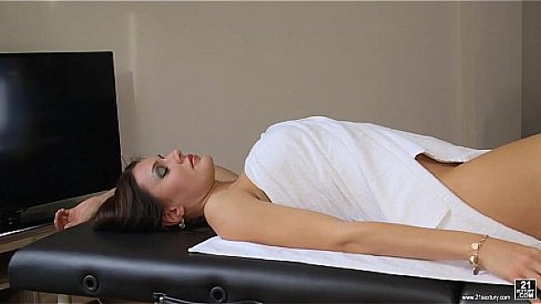 Masseur fantasizes about anal – Kitana Lure – Lust For Anal