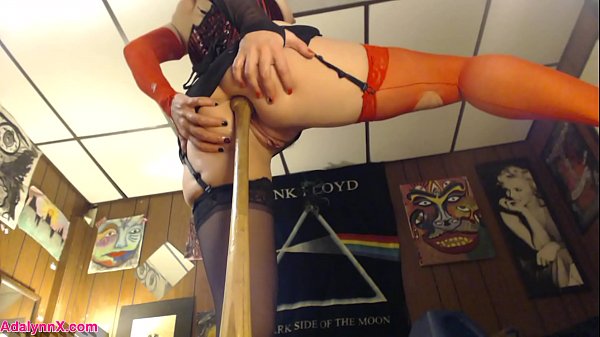 AdalynnX – Harley Quinn Cosplay Fun!!!